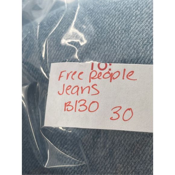 Free People Jeans Straight Leg Women Size‎ 30 Blue Distressed Raw Hem - Picture 13 of 13